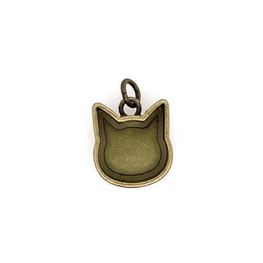 Ox Brass Cat Head Deep Closed Bezel Charm