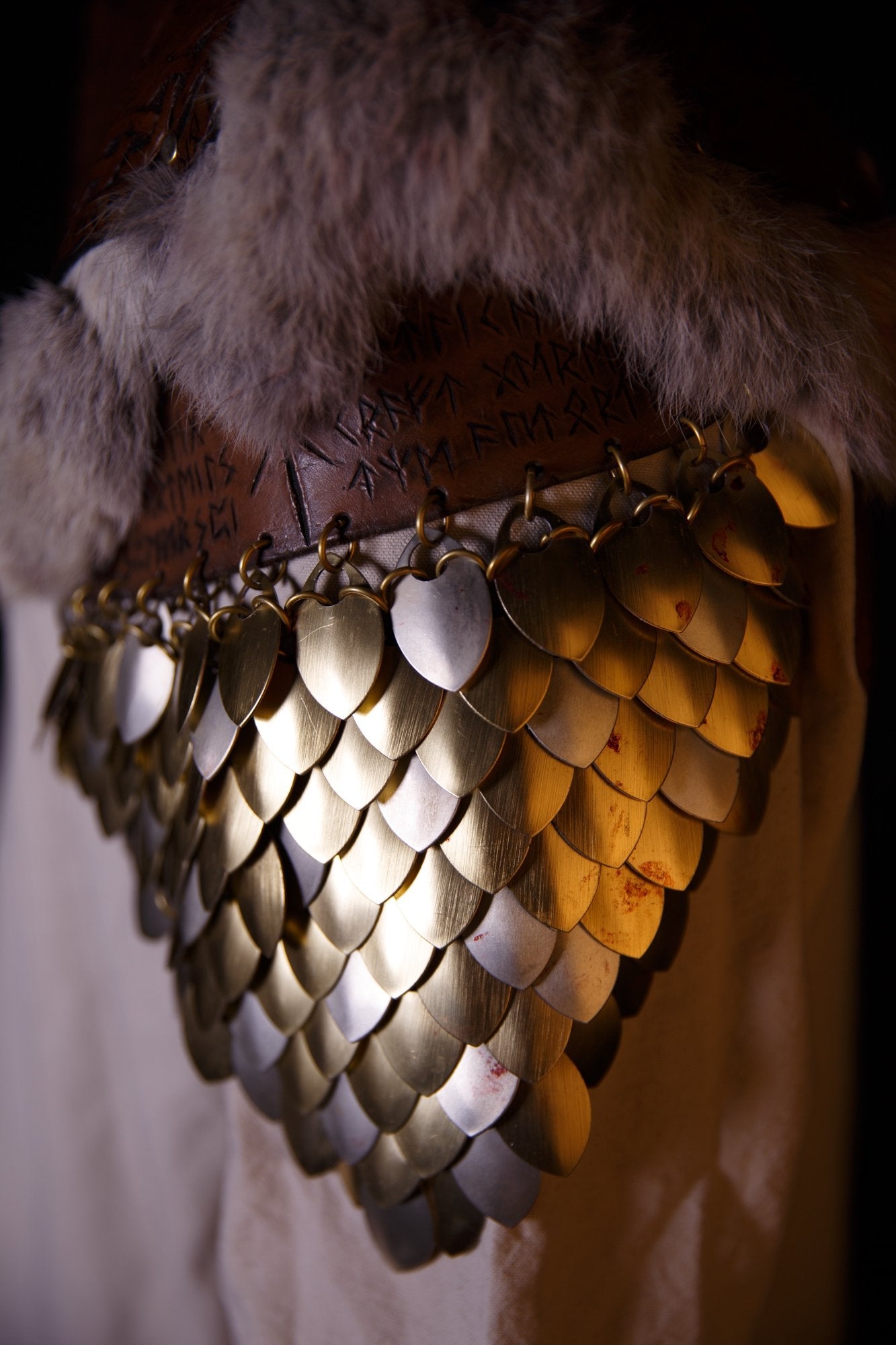 Aluminium Scales Bronze
